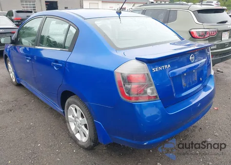 2011 Nissan Sentra 2.0Sr z USA, uszkodzony, nr VIN 3N1AB6APXBL717219